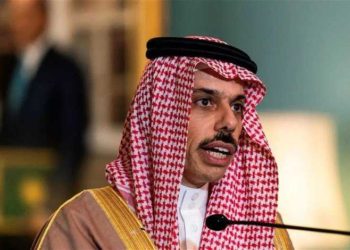 انتقد وزير خارجية السعودية، الأمير فيصل بن فرحان، الطبقة السياسية في لبنان واشترط إجراء إصلاحات جوهرية في هذا البلد لمواصلة المملكة دعمها له.