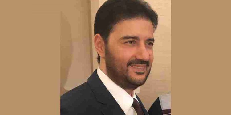 الدكتور أحمد البوقري